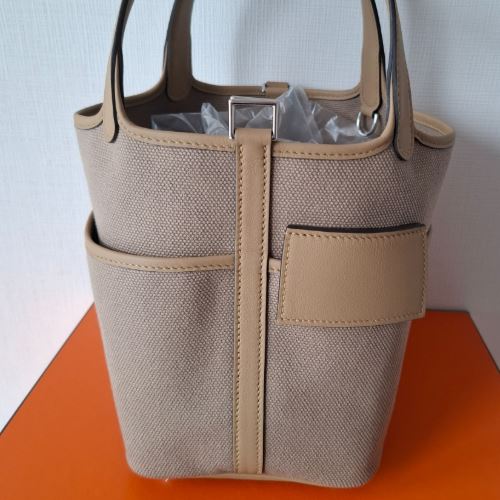 ピコタンカーゴ 18 エトゥープ スイフト シルバー金具 k刻印