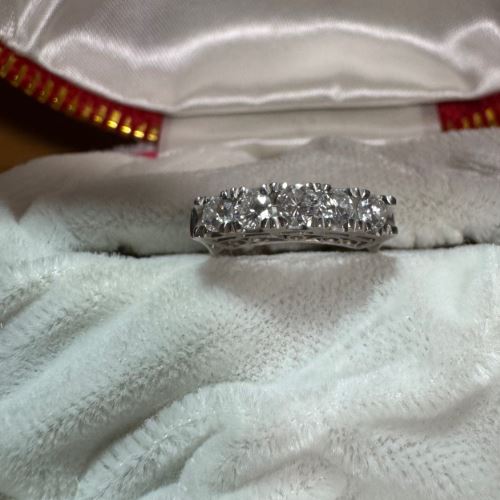 ダイヤモンドリング