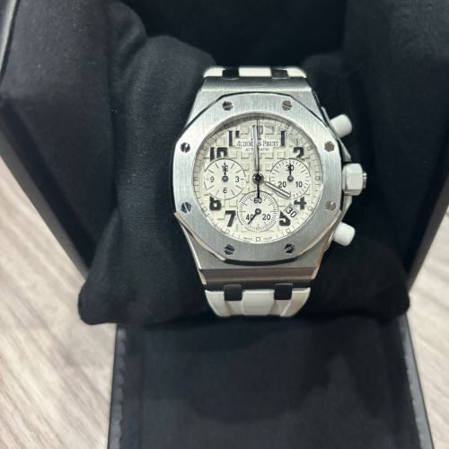 オーデマピゲ ロイヤルオークオフショア