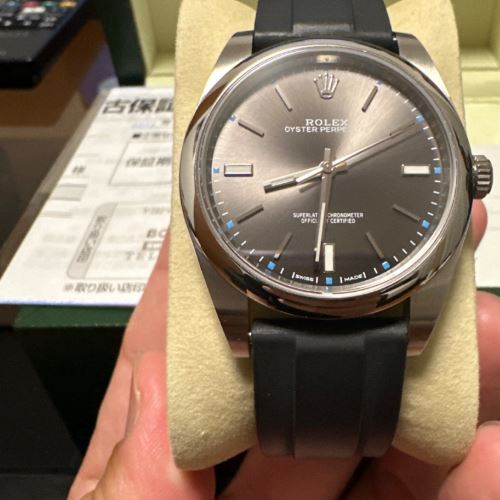 ロレックス パーペチュアル 114300