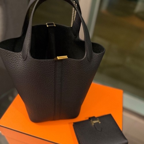 エルメス ピコタン