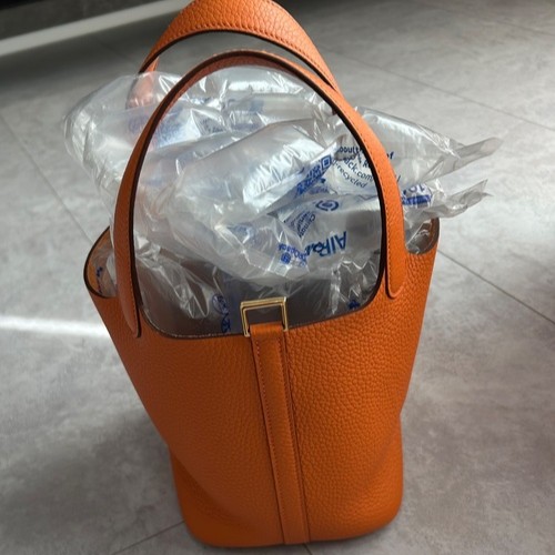 エルメス ピコタン