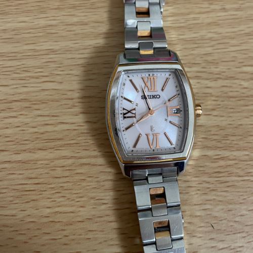 SEIKO ルキアソーラーレディース腕時計