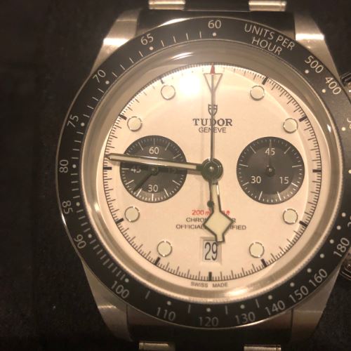 チューダーブラックベイクロノ