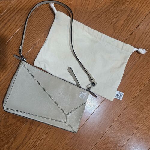 ロエベ　パズル