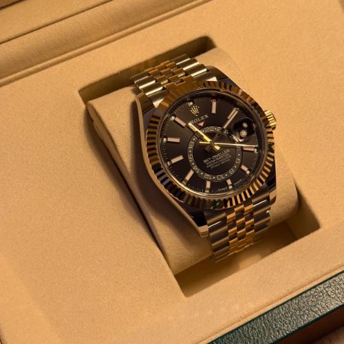 ロレックス スカイドゥエラー 336933