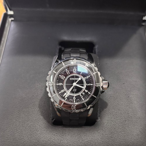 シャネル J12 H068