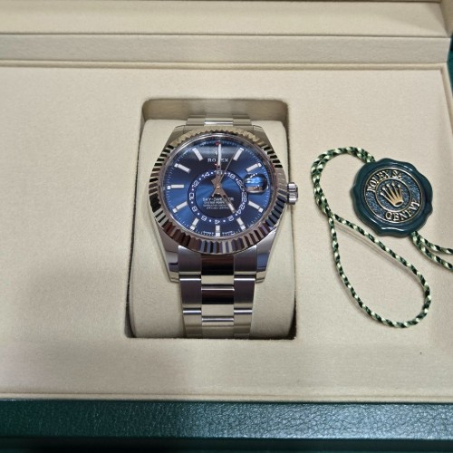 ロレックス スカイドゥエラー 32693