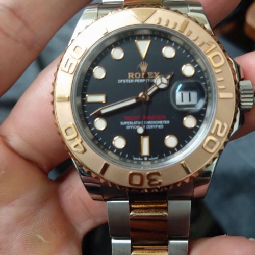 ロレックス ヨットマスター 126621ぶら