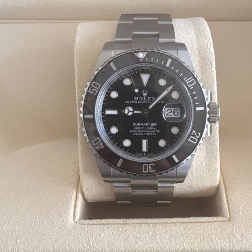 ロレックス サブマリーナー 126610lm