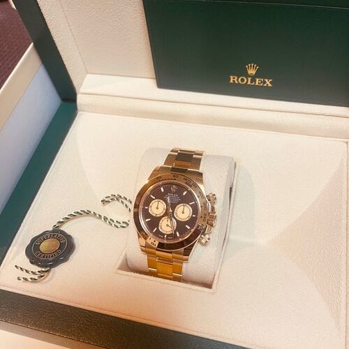 コスモグラフデイトナ126508 ブラック／シャンパンカラー