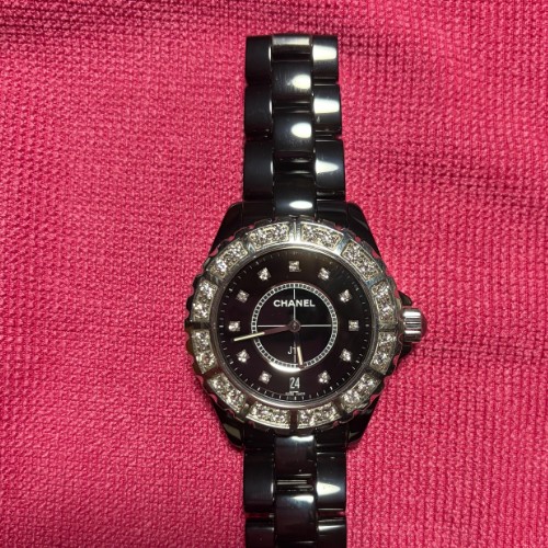 シャネル J12