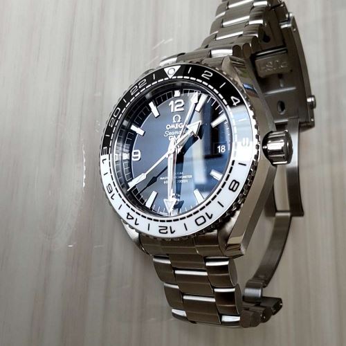 オメガ シーマスター プラネットオーシャン 600 gmt