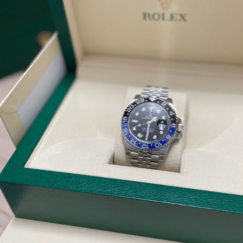 ロレックス GMTマスター 126710