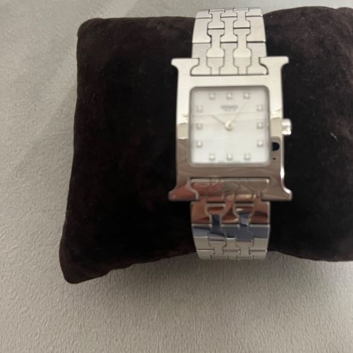 エルメス HERMES Hウォッチ ホワイトシェル HH1.210 ホワイト S