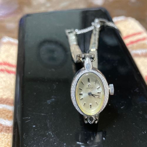 オメガ コンステーション