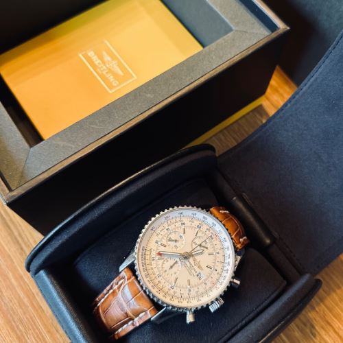 ブライトリングナビタイマークロコ型押し茶革ベルト