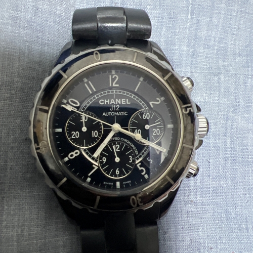 シャネル J12