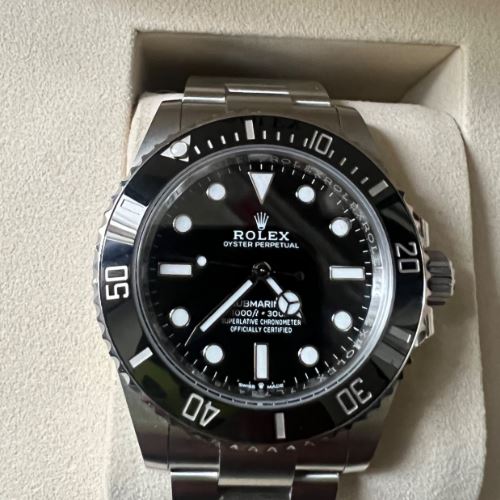 ロレックス サブマリーナー 124060