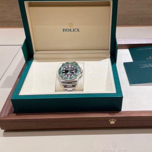 ロレックス サブマリーナー 126610Lv