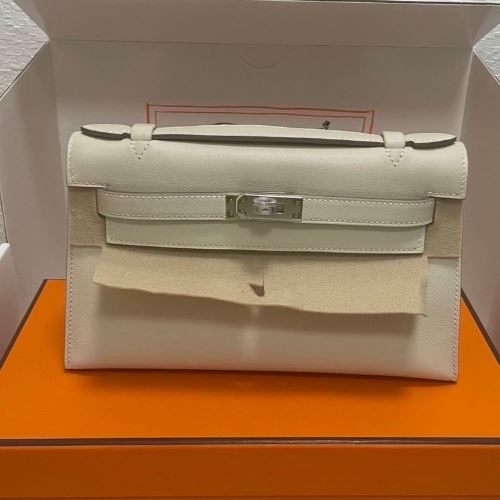 ポシェットケリーミニ白