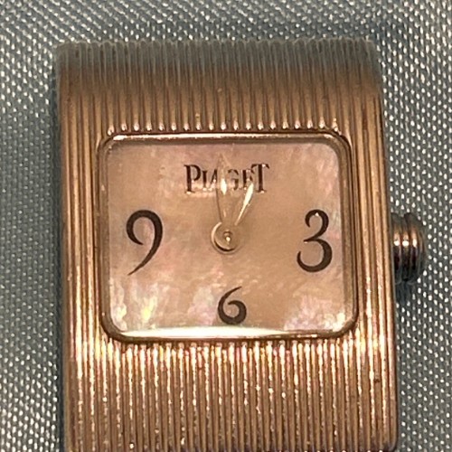 ピアジェ ミス プロトコール