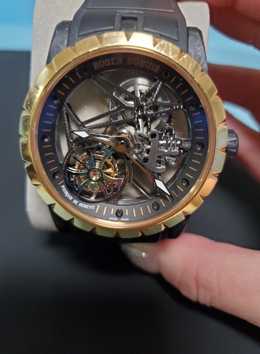 エクスカリバー42 フライングトゥールビヨンスケルトン