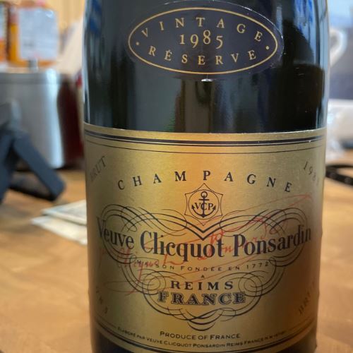 シャンパン ヴーヴ・クリコ