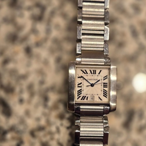 カルティエタンク