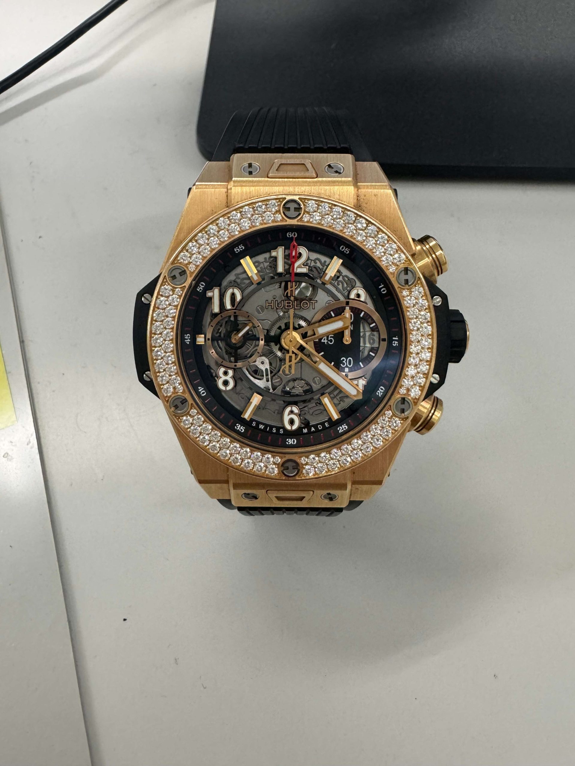 ウブロ ビッグバン ウニコ キングゴールド ベゼルダイヤの画像