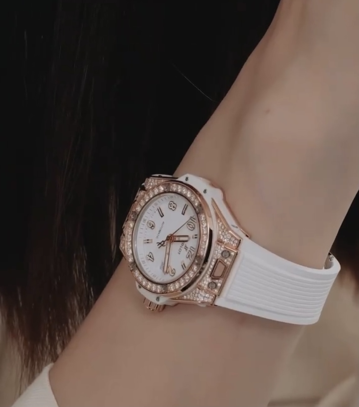 ビッグバンワンクリック　485.OE.2080.RW.1604の画像