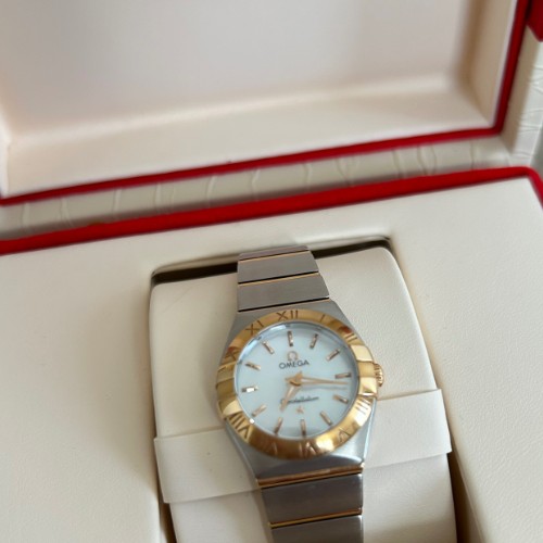 オメガ　コンステレーション