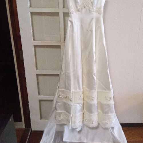 ワタベウェディングドレス