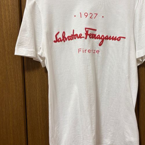 フェラガモTシャツ