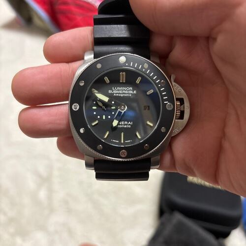 パネライ サブマーシブル