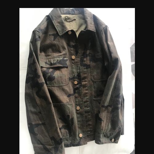 ヴィトンとシュプリーム