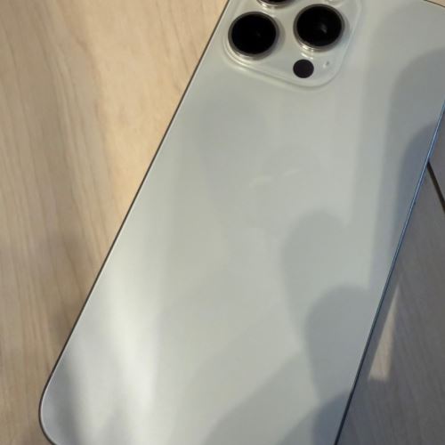 iPhone 15 Pro Max 256GB docomo