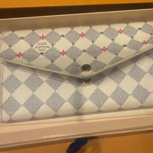 ルイ・ヴィトン N60476 ダミエ・スタッズ/ローズ・バレリーヌ ポルトフォイ