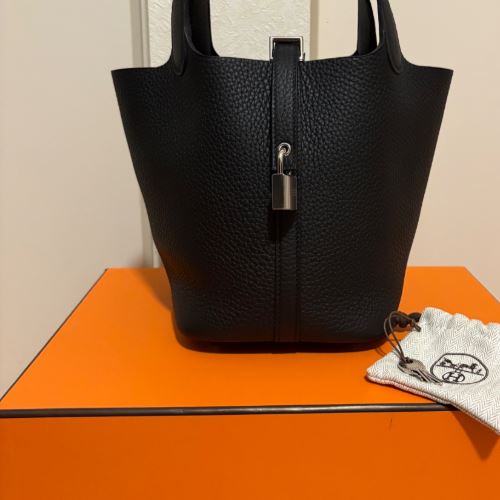 エルメス ピコタン