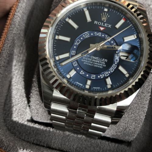 ブルーダイアル