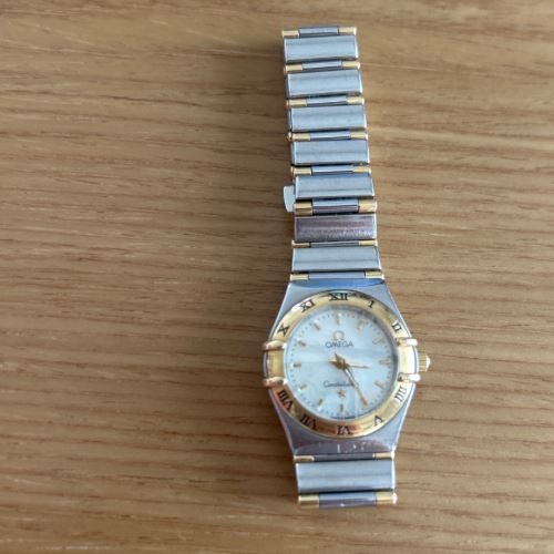 オメガ コンステーション