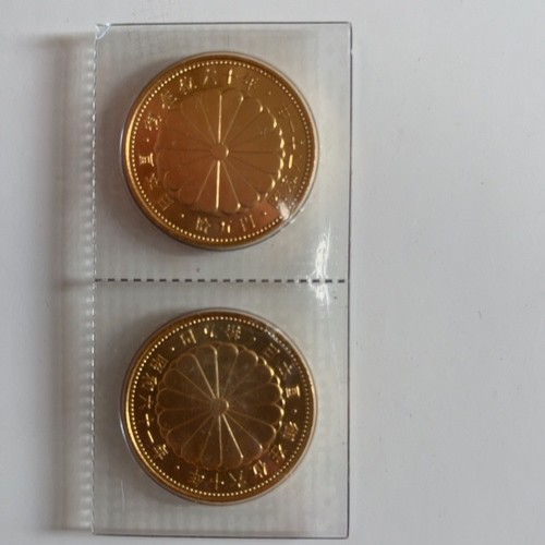 御在位60年10万円金貨