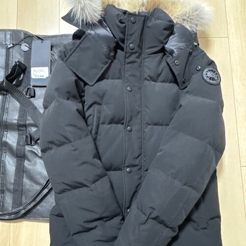 カナダグース　ブラックレーベル