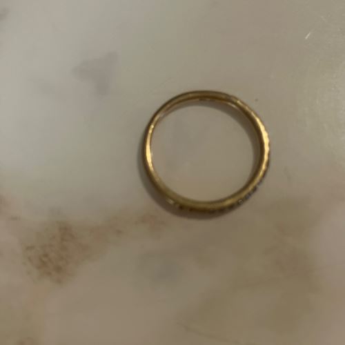 ダイヤピンキーリング