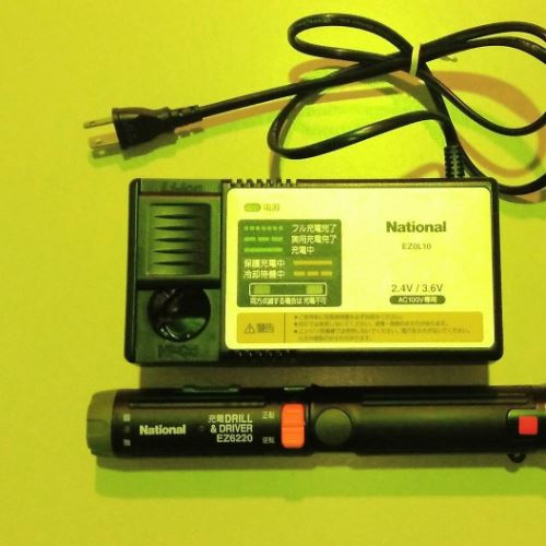 パナソニックドリルドライバーEZ6220+充電器EZ0L10