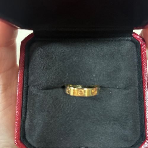 カルティエラブリング　ホワイトゴールド　ダイヤ３Ｐ