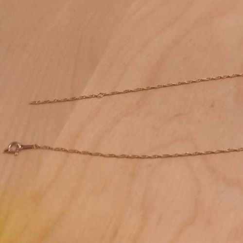 ネックレス(切れています)