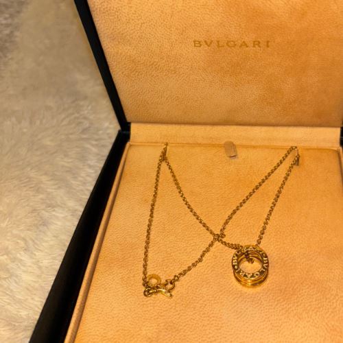 BVLGARIビーゼロワンネックレス