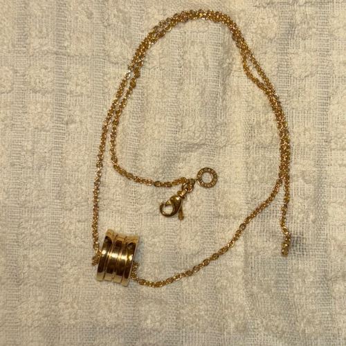 BVLGARIビーゼロワンネックレス