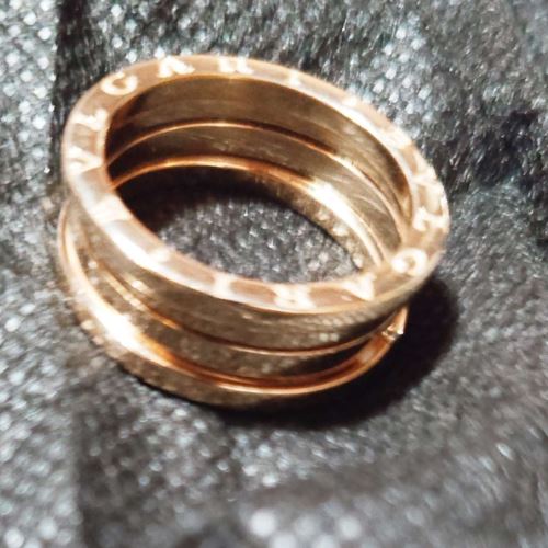 ブルガリ ビーゼロワンリング